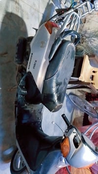 سبيسي • ياباني • شغاله