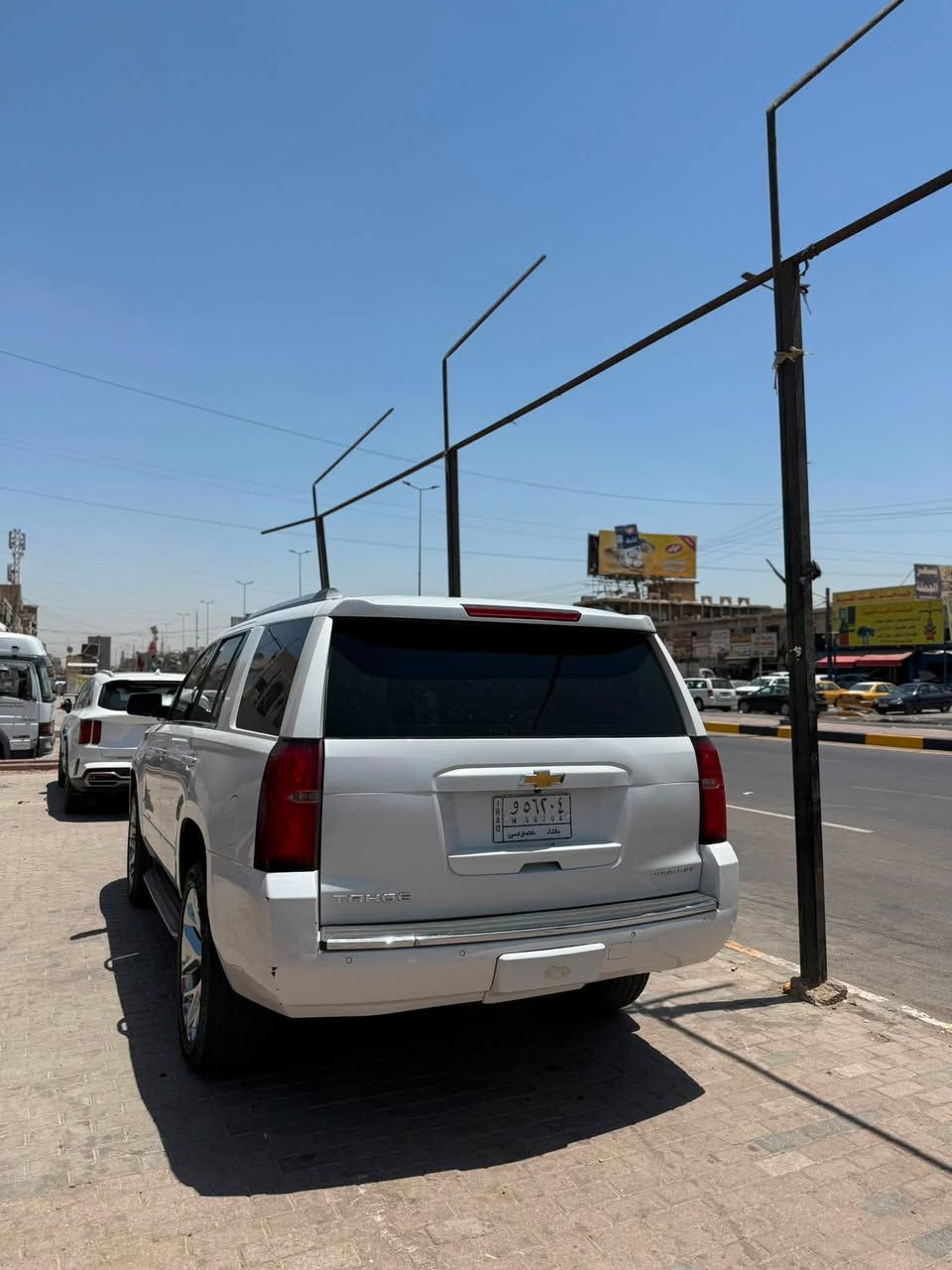 تاهو 2019 خليجيه بريمير وكالة المنصور
رقم بغداد بسمي 
مشروع وطني تحويل ثاني يوم 
ماشيه134 الف كيلو 
 
المواصفات                       
فول مواصفات ١/١
٨سلندر
سلايد(فتحة قمارة)
كراسي جلد اصلي
كراسي اثنين كهرباء
كراسي هزار(عند اقتراب السيارة من اي شي)
كراسي خزن(ميموري)
كراسي(تدفئة+تبريد)
كراسي خلفية كهرباء
كراسي خلفية تدفئة
تبريد خلفي شاشة
شحن الهاتف لاسلكياً
ثلاجة 
رادار
سائق آلي
كروس سرعة
داتا شو DATA SHOW
خمس بصمات
فول تحكم استيرن(جهتين امامي+جهتين خلفي)
استيرن كهرباء
استيرن تدفئة
شاشة عرض الاعطال
صندوك كهرباء(شفط)
نظام السير على الخط
دبل حساس(امامي+خلفي)
نظام تحكم بمستوى الضوء الداخلي
مانع تزحلق
پدل كهرباء(تحكم كهربائي بالبريك والبانزين)
نظام فتح الابواب لاسلكياً
فور ويل
شاشة امامية كبيرة اصلية
شاشة خلفية DVD اصلي
كامرة خلفية اصلية
تشغيل عن بعد
قاصة سرية
اشارة بالمري
مري كهرباء(شفط)
#نقطة_عمياء
لايت عدسة زنون
لد امامي
سستم_صوت _BOSE
داتاشو كبيره 
كيجات ديجتال متغيرة
مكان السياره  ديالى

السعر 350 ورقه و بيها مجال
السياره مكفوله من الصبغ ما عدا الدعاميه الاماميه  بيها بارد شي قليل بل بنيد وبل جاملغ شي قليل كلش كما موضح بل سونار المرفق في الصور 
موصفات لبريمير بعد معروفه هيه اعلى شي
الشراي يتصل***********
