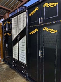 غرفه جهزا 6ابواب ملحق فصال ابراج خشب عراقي السعر مليون 300 وبي مجال 07...