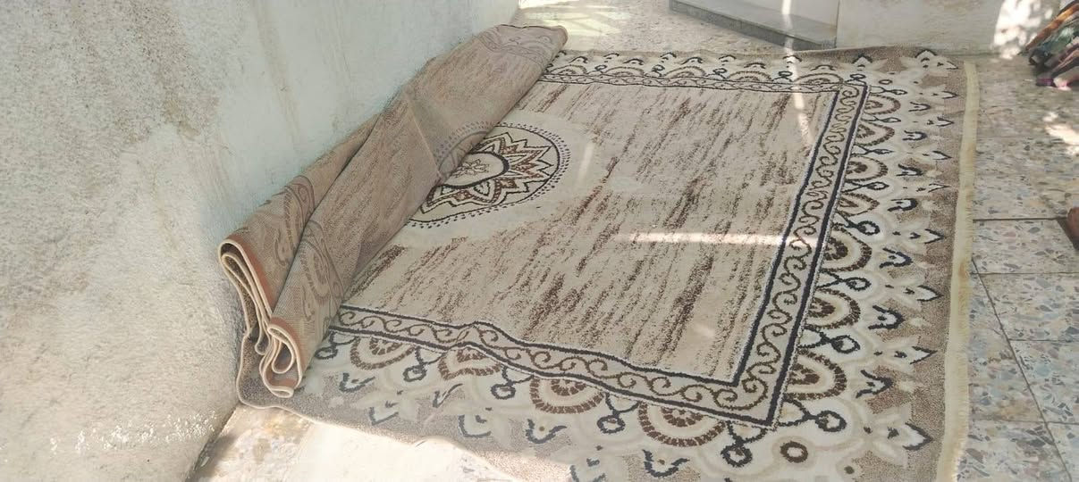 زوليه قياس ٤ في ٦ نظيفه جدا استخدام موسم واحد اشتريناهه ب١٠٠ ودنشيل ومستعجل ابيعه ب٣٠ قفل المكان البلديات


**إذا كنت صاحب هذا الإعلان وتريد حذفه لأي سبب، رجاءا أرسل رسالة إلى الدعم الفني**