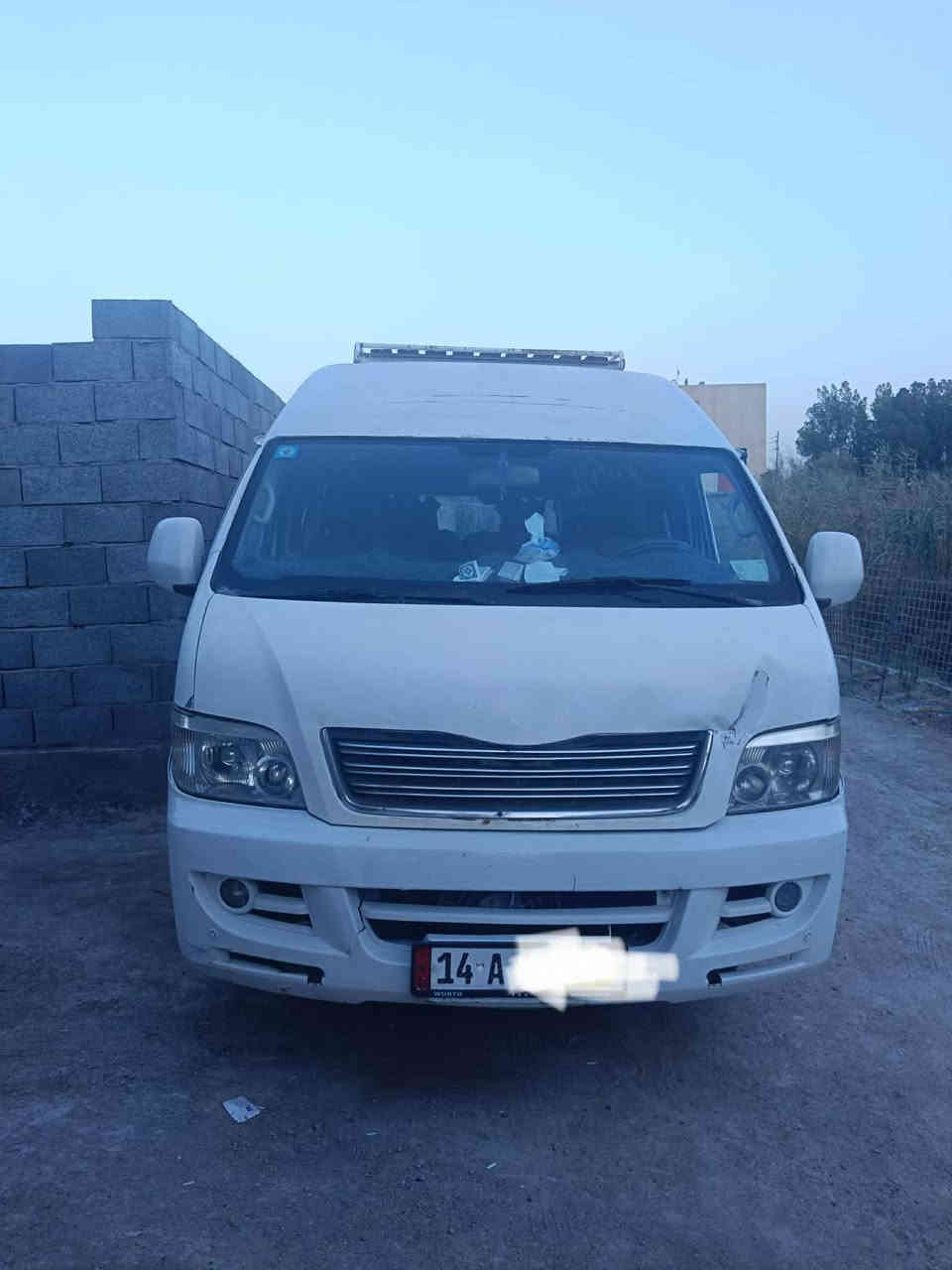 السلام عليكم  سياره كيه شيري محرك بي  ڤي تي كفاله گير عادي كفاله معمره احزام  
بيها مجال قليل تبريد شغال محور سبلت حداديه مكفوله توني امبدلها تخم تاير جدد موديل 2012 سعر 80بيها مجال

*********** رقم راعيهه مكلف ب نشر
