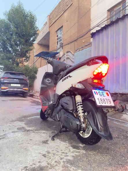 السلام عليكم مكلف بنشردراجه جي تي ار للبيع
دراجه كامله شلعه معدل وبيهه كلج رياضي كهربائيات نقص مبيهه 
جيب فيتر وتعال افحص
السعر مليون و٥٠ وبيهه مجال قليل حك جيه
لعنوان مدينه الصدر فلكه ٨٣
الاتصال عل رقم *********** او واتساب
