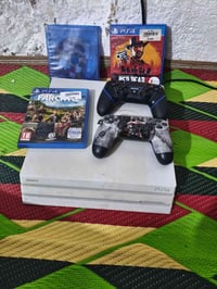 بلي 4لبيع ذكره واحد تيرا سعر قفل290قفل وياه 3قراص رقم الهاتف 077627044...