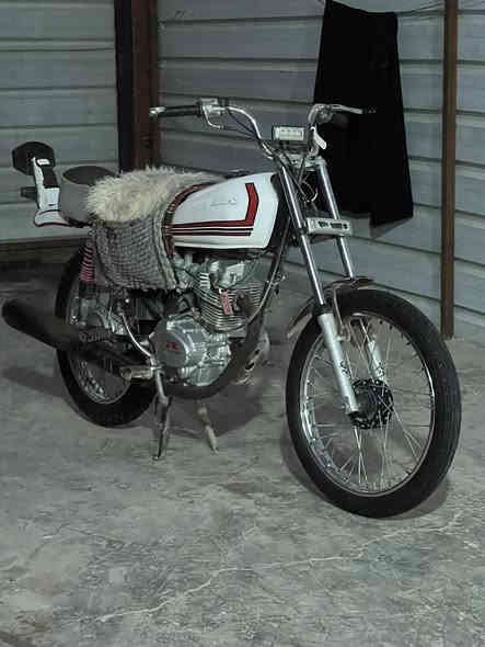 سلام عليكم اربع كير تعمير 25برغي ما مفتوح كلك 
سعر 500
***********
