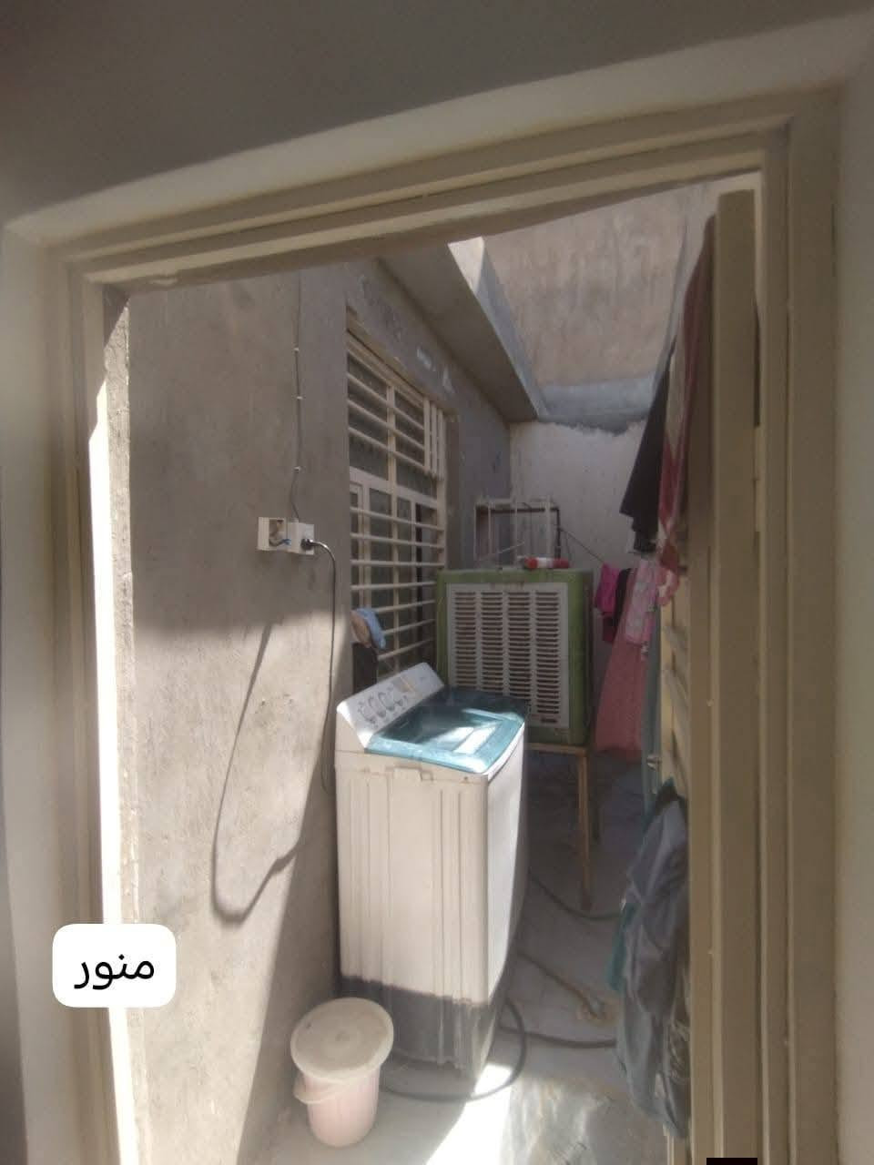 على بركه الله مشتمل للبيع 
العنوان حي العباس النموذجي 
نوع العقار طابو صرف 
مساحه 100متر مع خدمات كامله يتصل للشراي *********** أو مراسله الصفحه المعلومه المشتمل ع شارع وحديث
