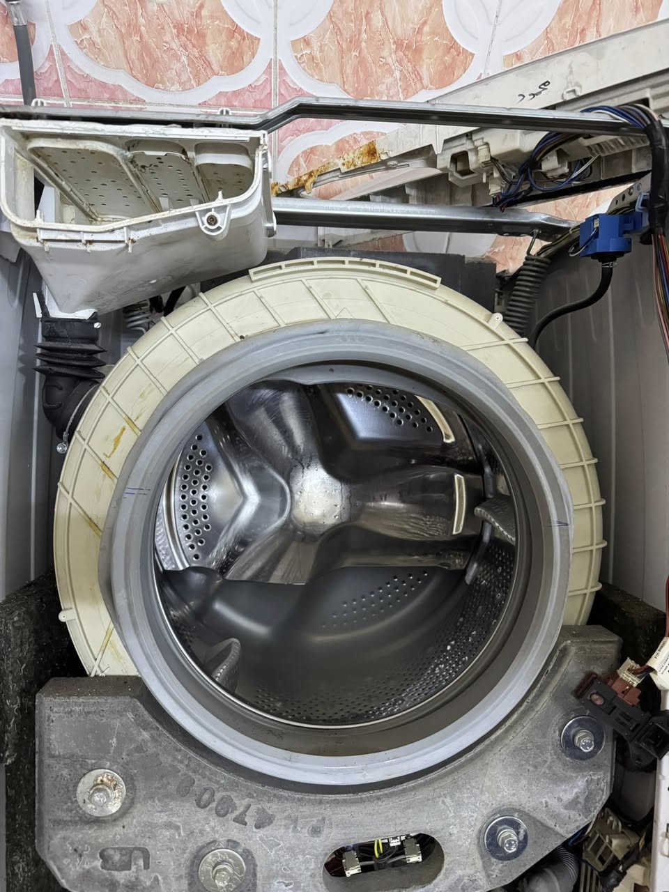 صيانه ثلاجات مجمدات جميع اجهزة التبريد 
🧰(((ورشة متنقلة في جميع أحياء كركوك)))
 🧑‍🔧🧑‍🔧صيانة موقعية داخل منزلك لصيانة وتصليح 🧑‍🔧🧑‍🔧
#االثلاجات ..🫕♨️
#البرادات🌀
#عارضة المحلات🔌
#صيانة السبالت🚿🪛🔧
#صيانه غسالات اوتوماتيك وعاديه 
#تصليح الأجهزة الكهربائية المنزليه🏘️
#بادارة: ورشة اسطه مهند كركوك 
#ضمان_امان_شغل_درجه_اولى
💥للاستفسار.... ⬇️ 
***********
ملاحضه مانطلع اله وانت راضي
💫🙏💫🙏🙏💫🙏🙏💫🙏💫
