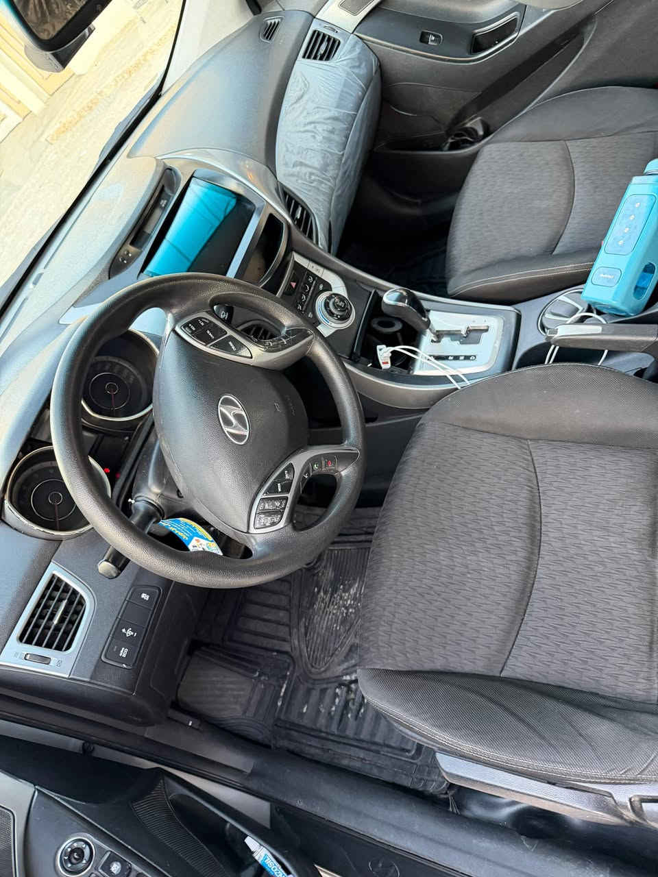 افانتي2012 وارد كوري
مصبوغة عام بدون اي ضرر او ايرباك  تلقيطات بسيطة معجون
محرك  جي  دي اي 16 gdi اثر  نفخ بدون اي تنقيص
تبريد ثلج ماشية 185
8 ايرباك 
تحكمات ستيرن 
شاشة كامرة
لايت زنون 
اشاير مري 
داخل اسود جديد ورصاصي غرفة السيارة جديدة 
حدادية + تاير جديد
رقم نينوى الماني شرط التحويل سيارة كلش نظيفة واحلى من الصور
ترهم مراوس مع احدث وفرق 
او بيع نقد فقط 
السعر 89 ورقة ($8900 )
***********
*********** واتساب + اتصال
مكاني موصل الايسر
