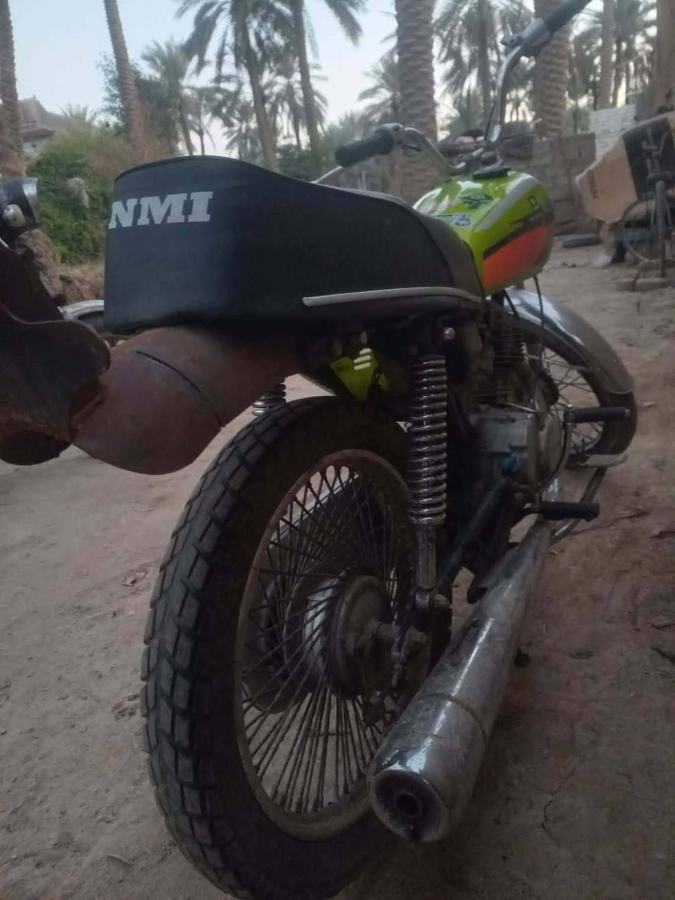 سلام عليكم دراجه ارشه للبيع كلك سعره 225 وبيه مجال مكاني بابل محاويل دراجه مفتوحه هاذ رقمي ***********
