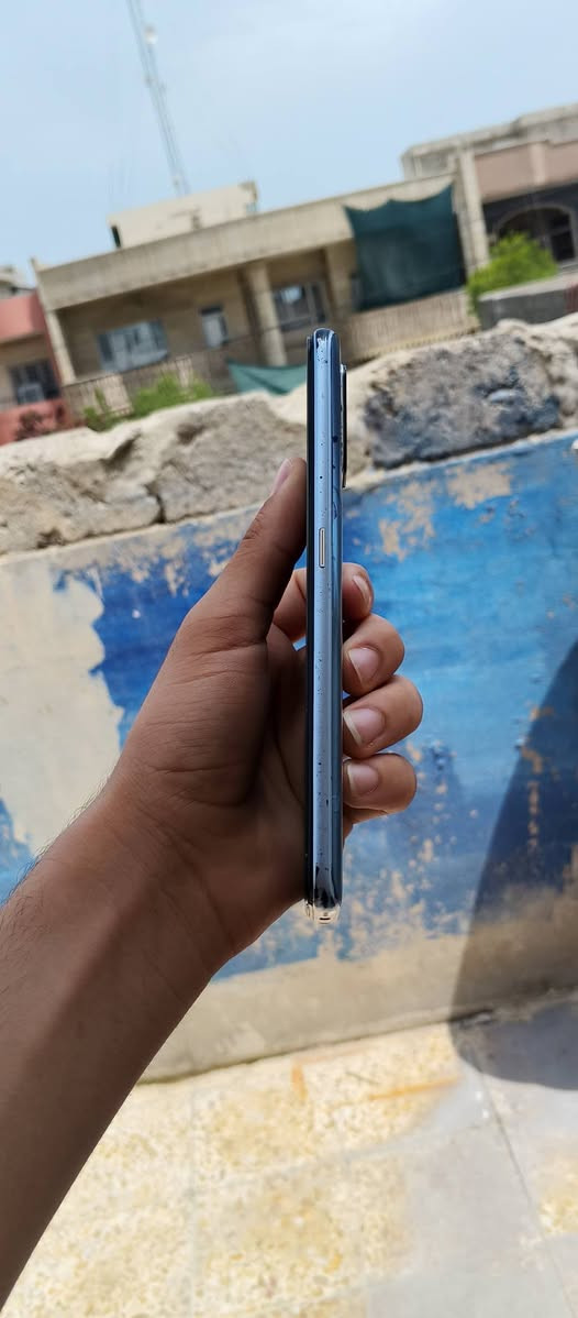 موبايل realme 7pro
 جهاز مستعمل قوي بالالعاب والتصوير 
المعالج :  Snapdragon 720G Octa-core 
Ram:8 +5
سعته :128 
كامره :64 ميگا بكسل
يدعم 60 fps
دبل سيمكارت 
 مبدل شاشه 
بي شخطات بسيطه بالظهر 
وبي كسر بسيط بالشاشه بالاسفل ماتاثر ابد ابد 
انطي سعر من يمك بالخاص.


**إذا كنت صاحب هذا الإعلان وتريد حذفه لأي سبب، رجاءا أرسل رسالة إلى الدعم الفني**