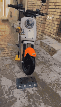 السلام عليكم دراجة شحن للبيع حجم 20 أربع بطاريات حجم كبير الدراجه مابيها شي فول مواصفات ريان التأثيرات مال شركه الدراجه مابيها اي نقص للسستفسار ***********
