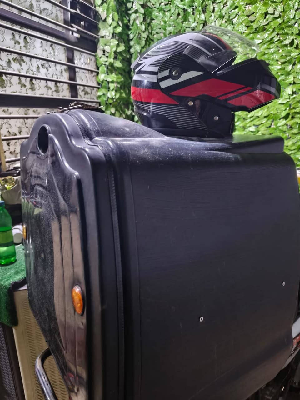 السلام عليكم خوذه فج قلاب جامه نظيفه زائد نظاره شمسيه نظافه 99 بلميه زائد صندوك نظيف
مكاني مدينة الصدر
***********
السعر 65 الف ثنينهن
