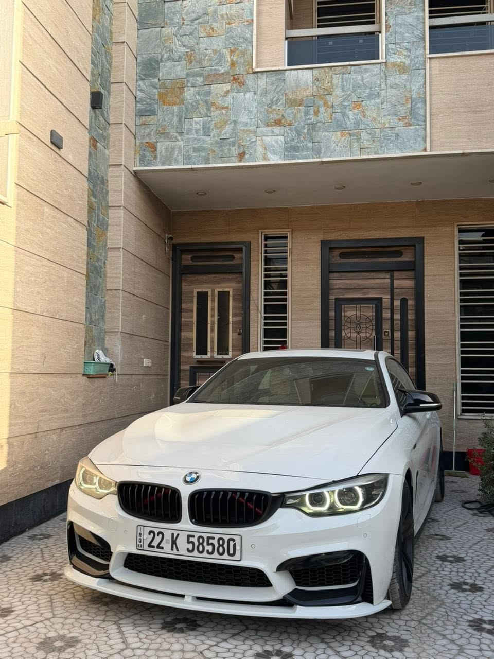 Bmw 430i 2019 kit M4 اصلي مو تجاري
مواصفات / فول 1/1 للرادار

ماشيه 64 الف  فقطط جديده كارتون

فتحه سقف 

كشنات جلد تدفئه

خزن ميموري 

رادار امامي 

ردارات جانبيه 

هيتر مري 

فول للعين داخل بيج اصل 

الغراض العليها / 

بنيد M4 cs اصلي + البنيد البلادي انطي وياه سياره هديه بدون صبغ

دركه كاربون فايبر اصلي M4 

دعاميه اماميه + لحيه M4 

دعاميه خلفيه + دفيوزر + زعانف M4

دوسات جانبيه M4

سبايدر خلفي M4 

ويل اصلي اصليي هم M4 

كفرات فجوج 

مري باتمان 

بدون نقص برغي 

حادثها : باب مبدل نفس لون + جاملغ هلفي صبغ فقطط
***********

