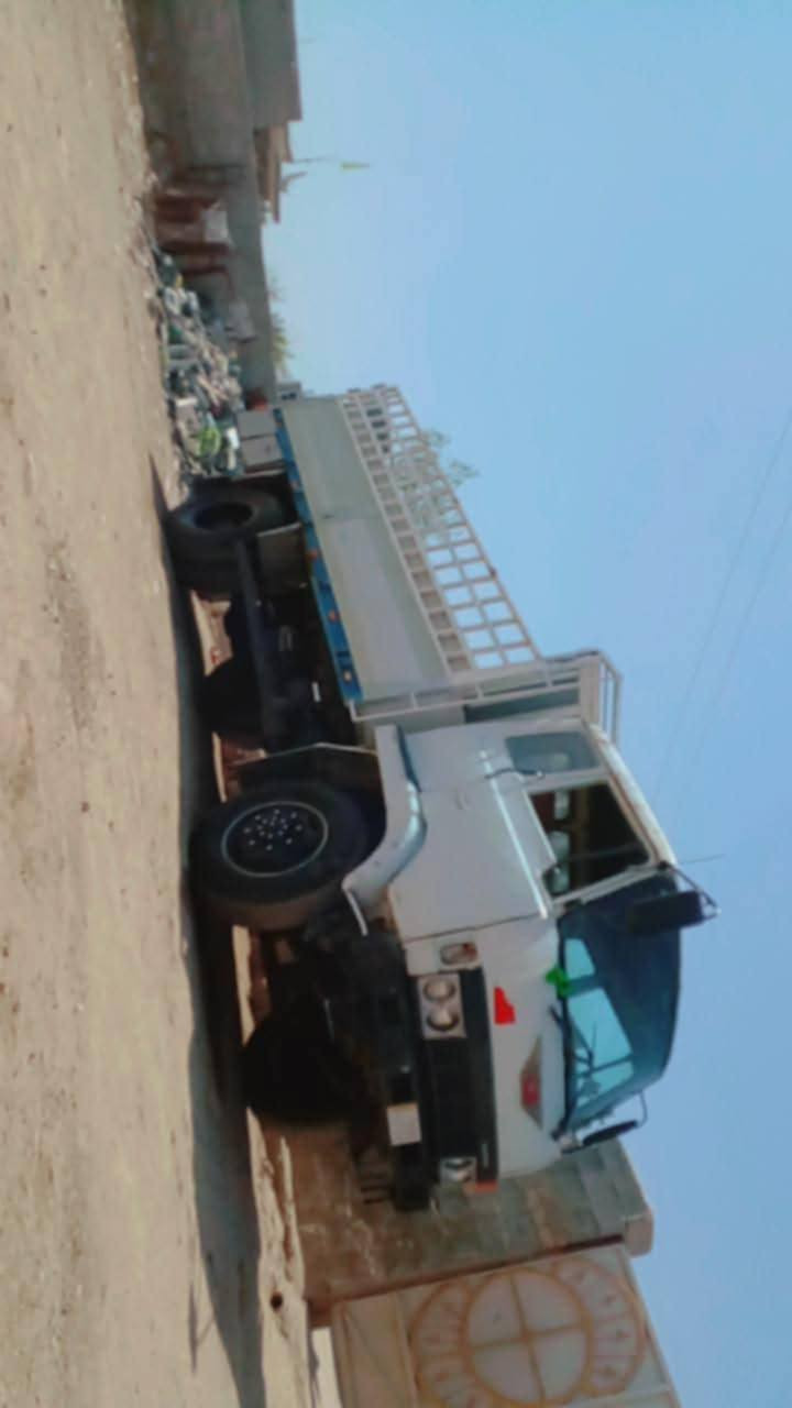 السلا عليكم هيونو للبيع رقم بغداد انكليزي موديل ١٩٨٦ للتواصل ***********
