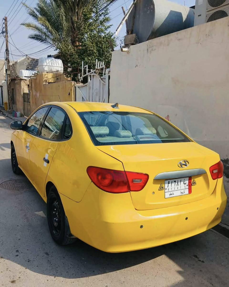 النترا امريكي 2009
حادثة جاملغ امامي وخشم البنيد 

مكينه وكير جدد
مكينه2000
دوشمه دواخل جديد 
سياره مال جناي من2020 عندي
تخم تاير دلوب 
السياره مال موضف مو تكسي 
السعر90
مكاني بغداد المعامل 

***********
