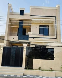نجف حي الجامعة • ١٥٠م • ٤غرف