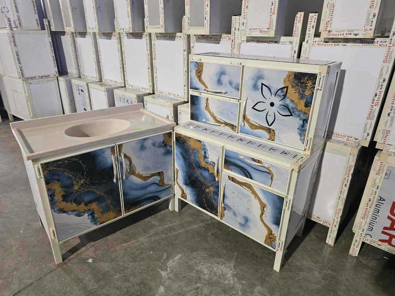 كاونتر ارضي وملحق متر    مع  سنك متر  مرمر بغداد, العراق


**إذا كنت صاحب هذا الإعلان وتريد حذفه لأي سبب، رجاءا أرسل رسالة إلى الدعم الفني**