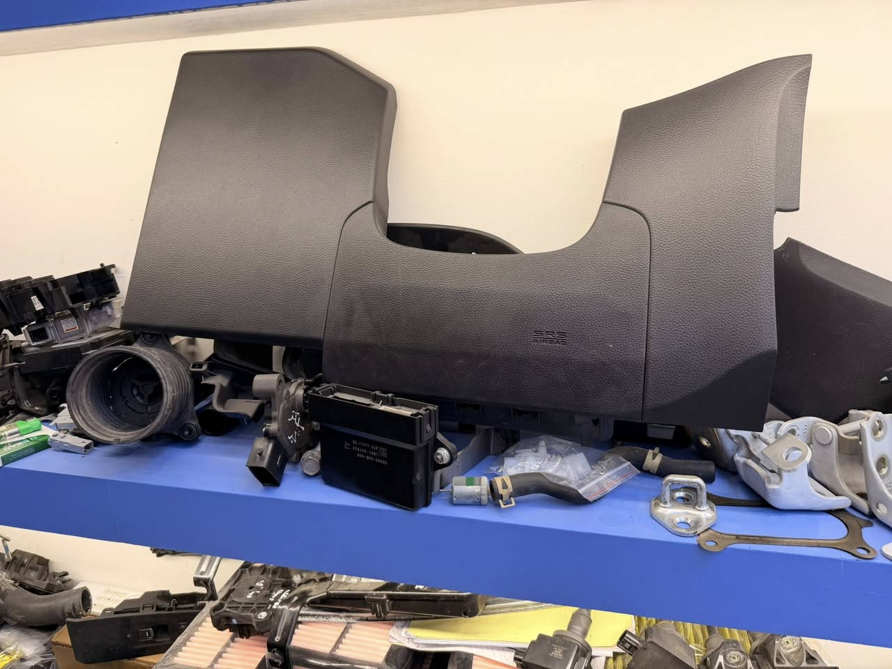 🚗مركز  المحترف بقطع غيار هوندا 🇯🇵
🔧 ثقتك الأولى بقطع الغيار الأصلية، التجارية، والتفصيخ لهوندا
العنوان الاعظمية شارع عمر بن عبد العزيز مقابيل صيدلية الباخرة 
***********
***********
