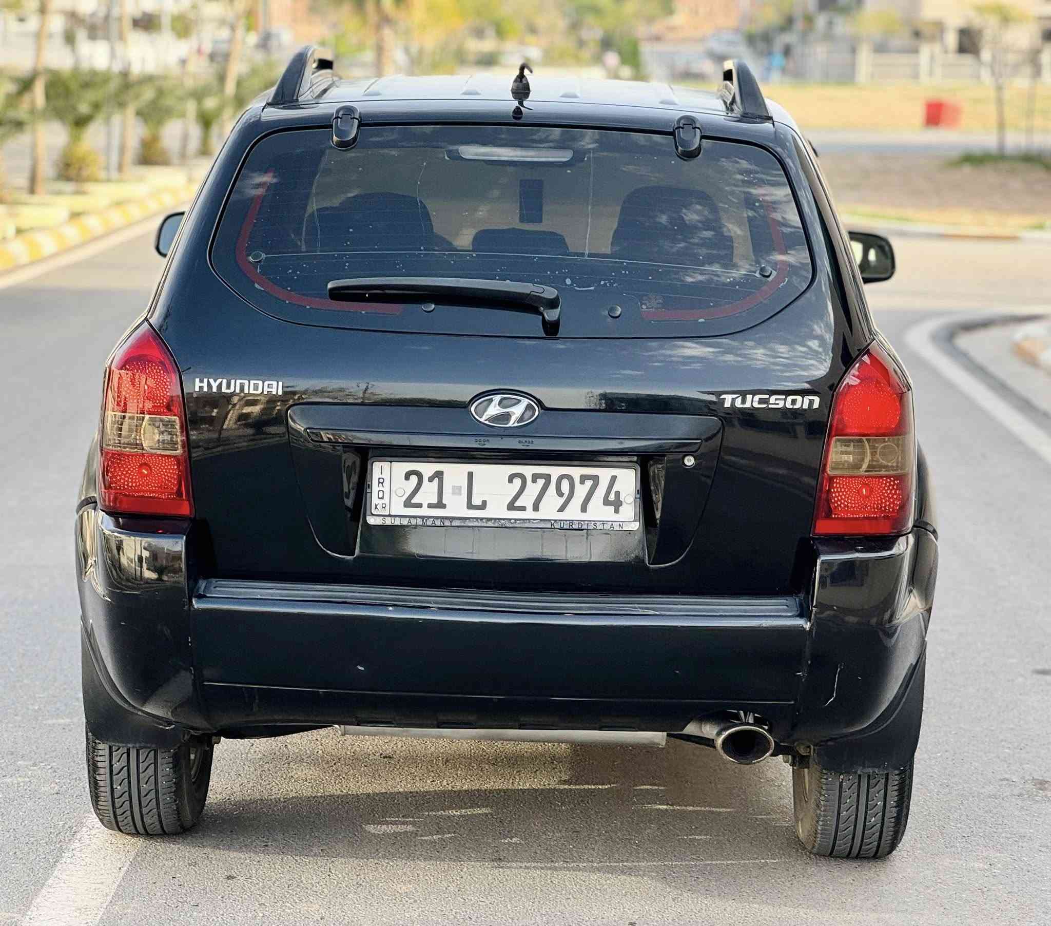 السَلٱمٌ عـَلـْيگمّ
سعر 108
للاتصال ***********
تكسون 2009 خليجي
 موصفات
محرك 4سلندر حجم محرك 2000
كير اتوماتيك 
 سونار مرفق
ساشه 
 تبري تدفئة شغال
كير محرك جديد شرط 
محرك ممفتوح شرط
صدر امامي خلفي جديد
تخم تايرات جديد
‏كهربائيات—كله شغال -
شرط سياره جاهزه 
تحويل مباشر سياره بسمي 
سياره مابي نواقص بدون مصرف 
رقم سليمانيه جديده
سنويه لحد 2029'
شرط تحويل او غرامه 
تحويل مباشر 
عنوان ديالي خانقين ✅
