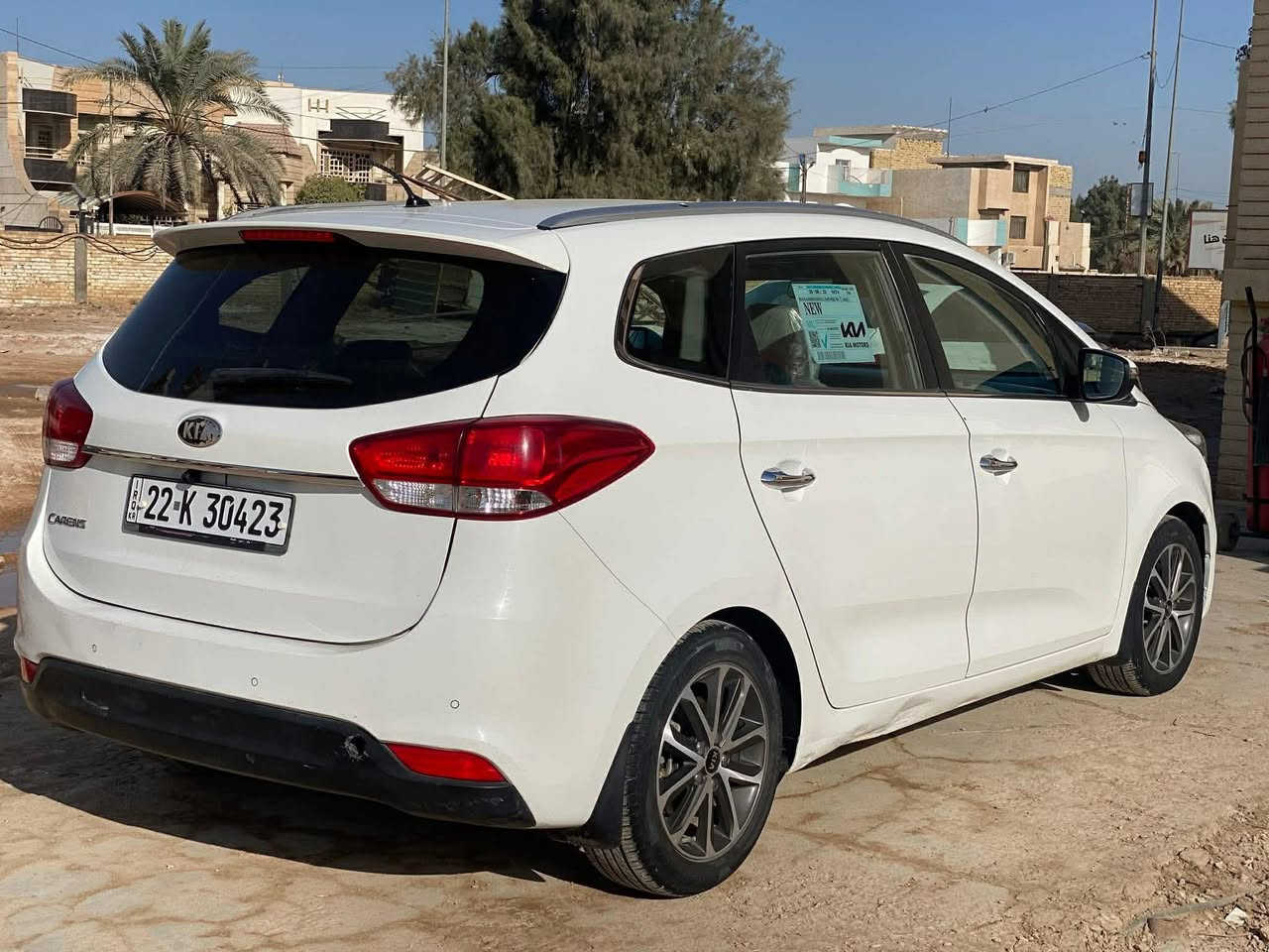 السلام عليكم 
للبيع كيا كارنز 2014 خليجي
مكفولة السيارة نظيفة واستخدام شخصي
السعر 140 وبيه مجال
***********
