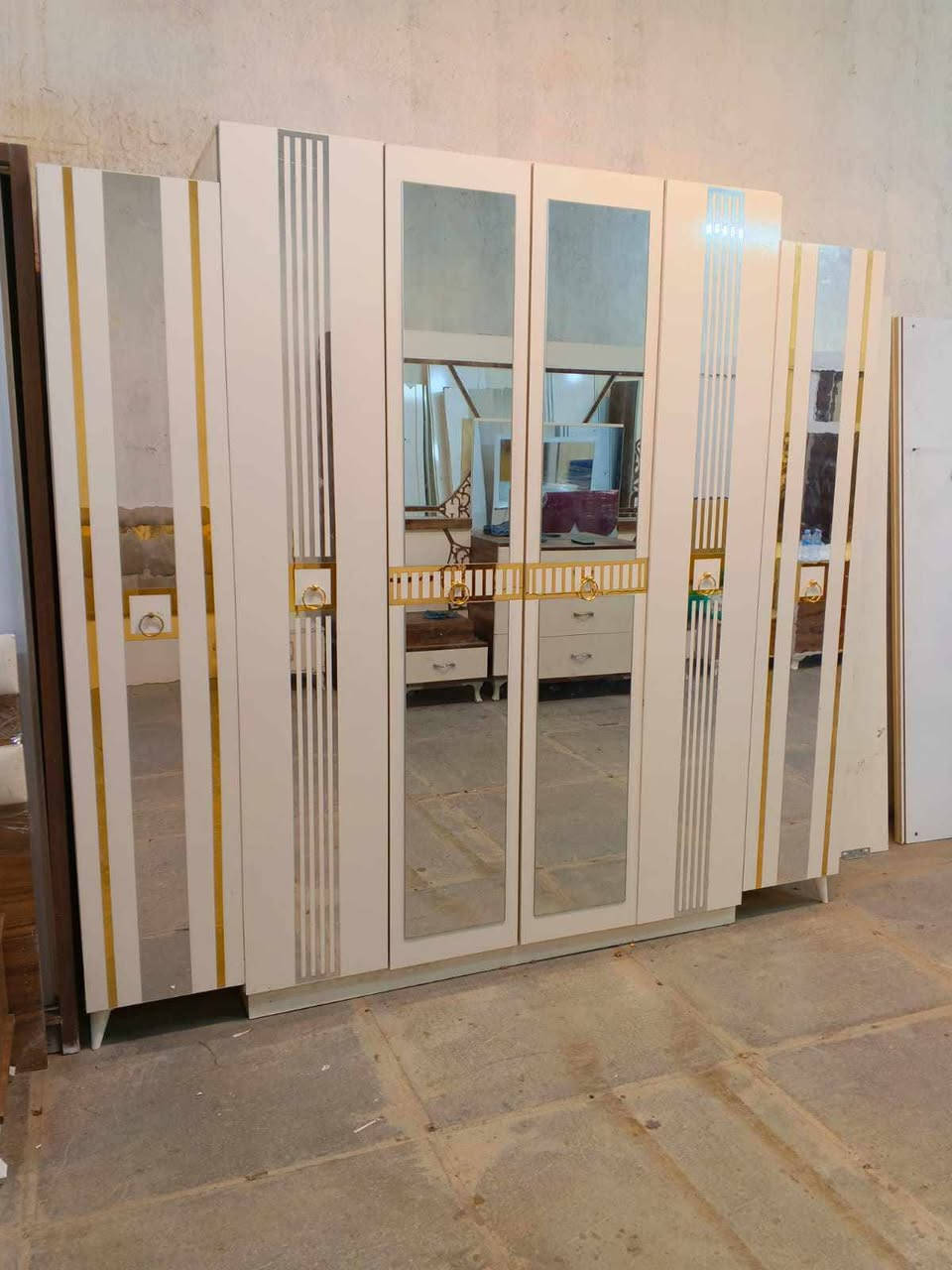 غرفة نوم مستعملة
نضافة 90
عدد القطع /5 نضام / ابواب 
سعرها 500
شد ونقل داخل بغداد مجاني


**إذا كنت صاحب هذا الإعلان وتريد حذفه لأي سبب، رجاءا أرسل رسالة إلى الدعم الفني**