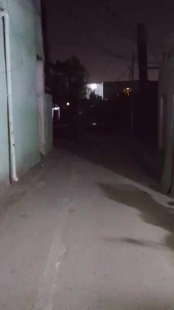 دراجه ماكس عدله رياظي 120 شغاله للبيع شلعه ومعدل مزوده دبلات كلجات استان سلف رياظي بلنايلون كلها رياظي بيها صوت خفيف بلكلج الامامي او راجز سعرها 250 عنواني بغداد حي تونس رقمي للتواصل ***********
