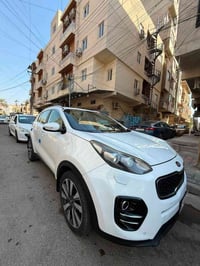 للبيع للبيع كيا سبورتج 2018 خليجي حادث باب الصدر وجاملغ ايمن تبديل  كي...