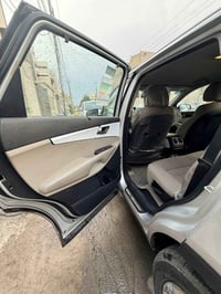 سورنتو ٢٠٢٠ • ٦ سلندر • ٧ راكب