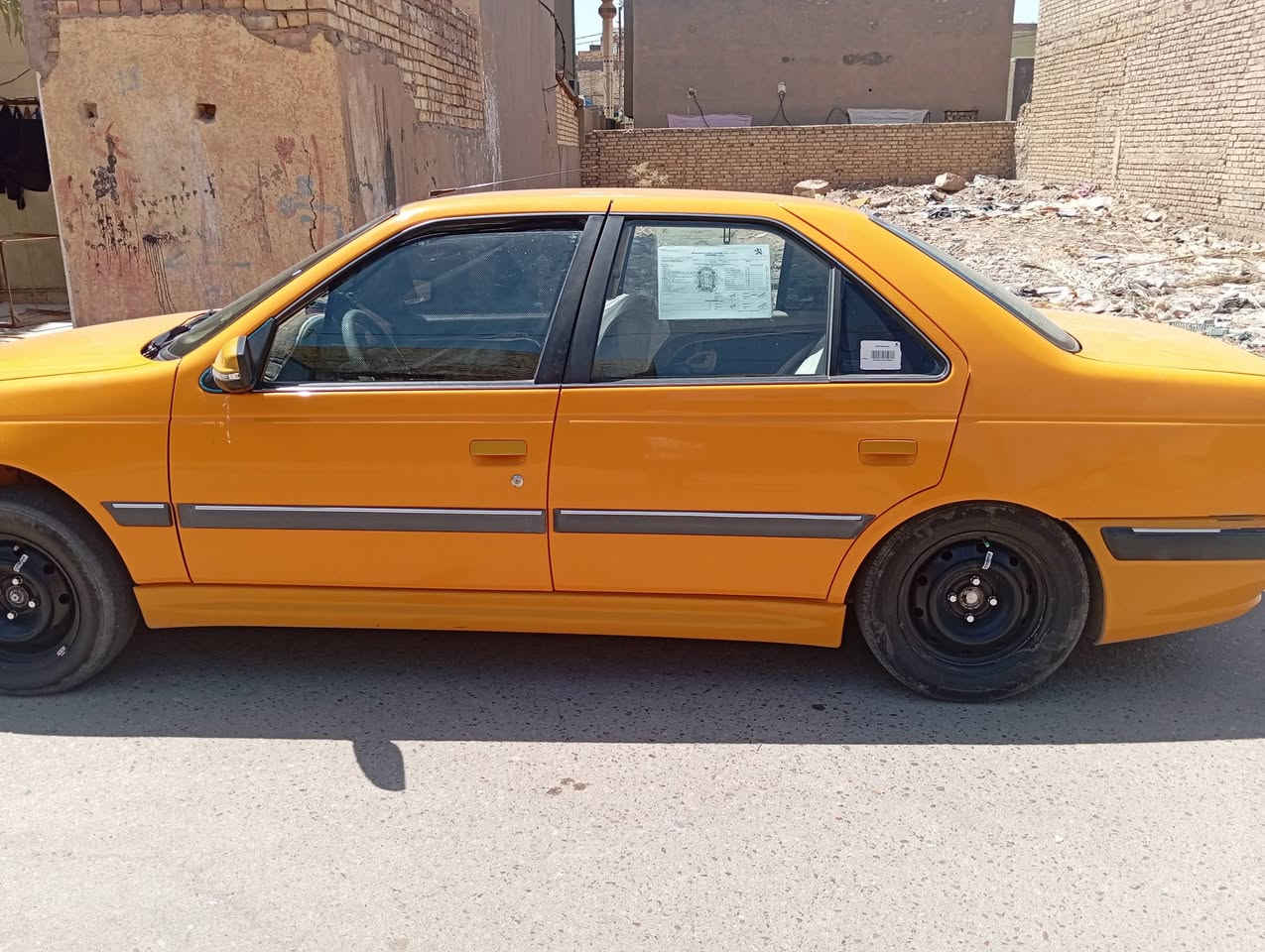 بيجو بارس 2022 محجوزه كفاله عامه السياره احله من الصوره بيهة عينه وصينيه بس السياره كلش نضيفه وحلوه السعر قفل 55 رقم صاحب السياره ***********
