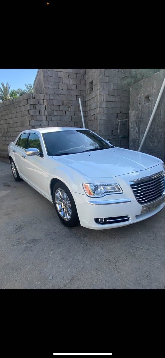 من رخصه الادمن اوباما مديل 14 كندي كفاله داخله عندي بلعراق صار بيها تبديل باب وشبر صبغ سياره خيره من الله حداديه خلفيه واماميه توني مبلهة تبريد ثلج راعيها يمي بلبصره تريد تحويل تريد وكاله مكاني بصره شط العرب سعر 210 وبيها مجال 
*********** البصرة, العراق
