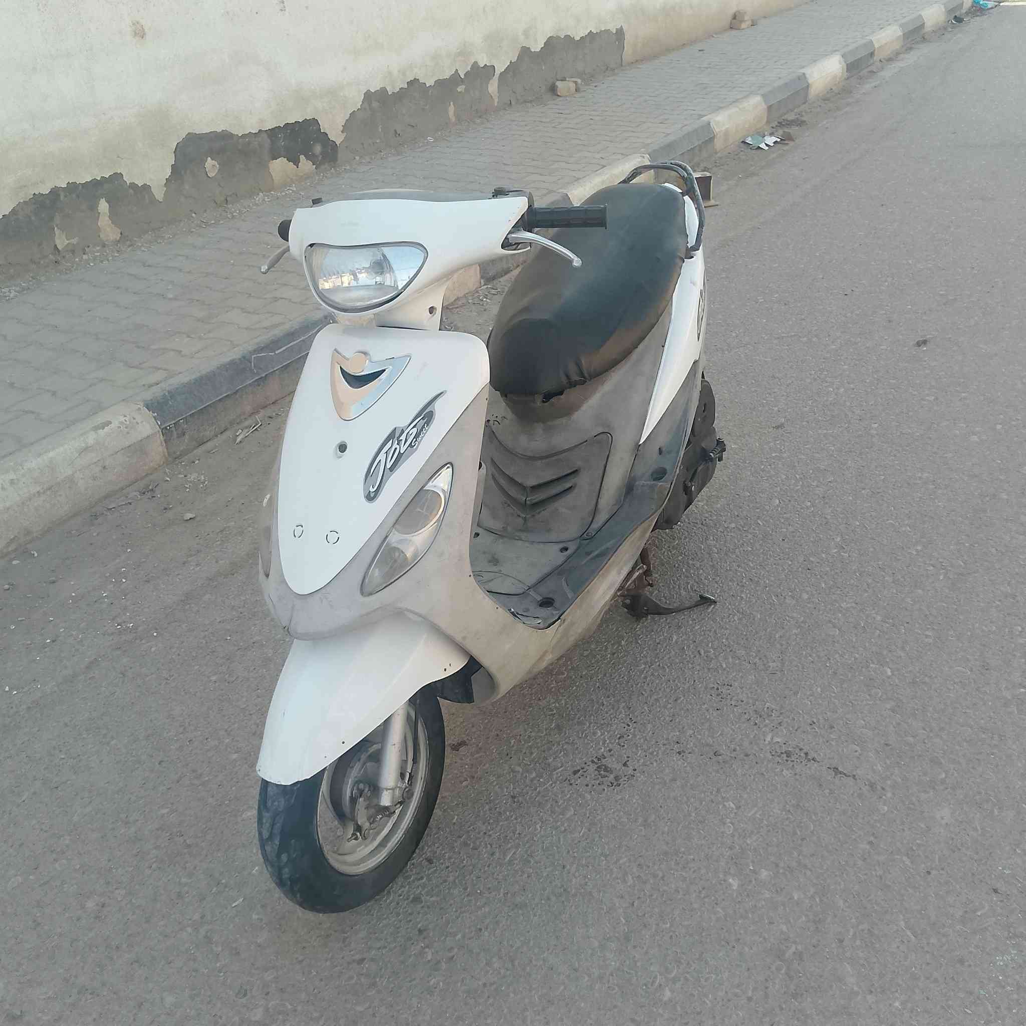 دراجه ماكس منغولي دراجه ماكس منغولي
مفتوحه ولفات دراجه نضيفه شغاله كهربائيات سلف هندر سعر 425وبيه مجال رقمي بي واتساب *********** مكاني الاسكان الصناعي
