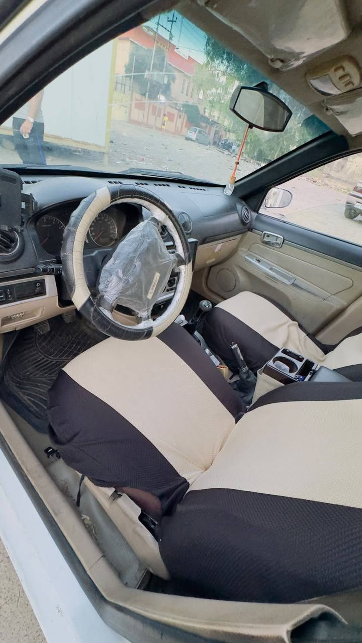 سيارة ck للبيع رقم بغداد مسطرة جديد
ــ السيارة بيها كوبون بانزين
 ــ شرط التحويل وضبارتها وتحويلها بل موصل 
ــ السيارة باسمي وبيها هزة 
_ السيارة بيها تعديل بارد
ــ بيها ماكن كلش بسيطة معجون + صبغ
_ كير شرط
ــ محرك بدايه صرف 
ــ السيارة بيها شاشة وكاميرا
ــ تبريد شغال
_ مكاني الموصل 
ــ التواصل فقط واتساب
***********
