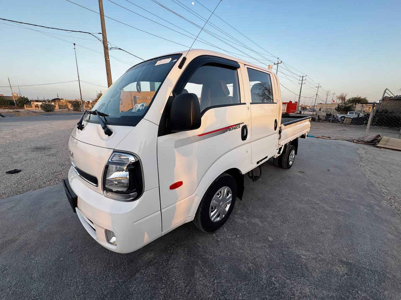 سلام عليكم 
كيا دبل قماره موديل 2022 
رقم الجديد بابل تحويل ثاني يوم سياره كامل مواصفات فول وربع كفاله عامه من كلشي 
عنوان نجف حيدريه الشراي يتصل عل الرقم 
***********
