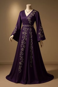 فساتين • مستعملة مرة وحدة • توصيل