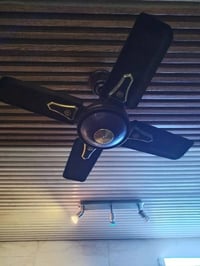 مروحتين • باكستاني • لا توصيل