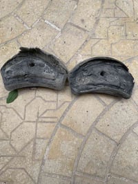 ممتص صدمات • قطع غيار سيارات