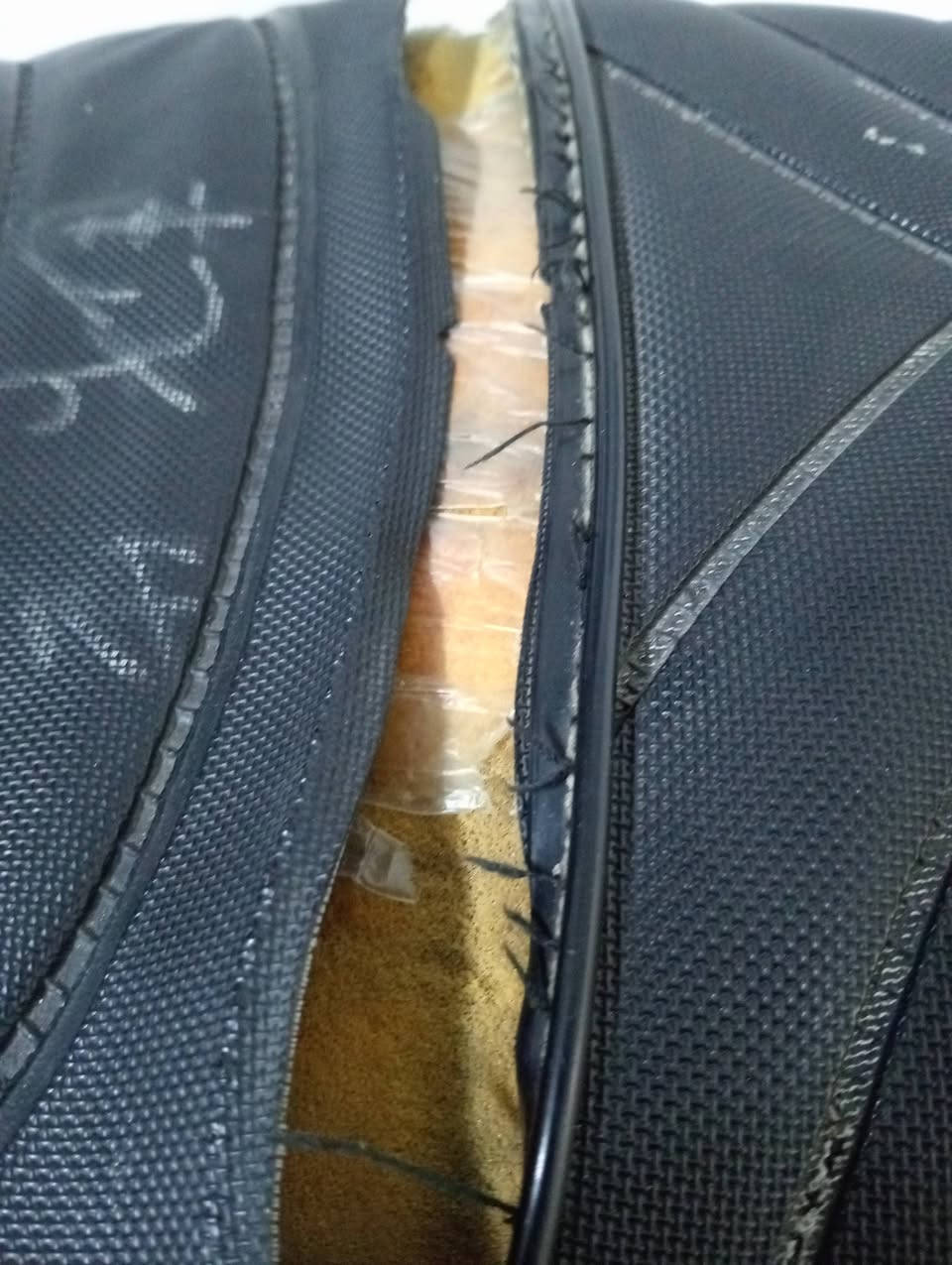 الكشن اصلي ضرر خفيف اغراض مال تفصيخ مال ماكس عدله مال تفصيخ شو تريد موجود اسعار مناسبه اسعار على الخاص 
          توصيل موجود ***********
