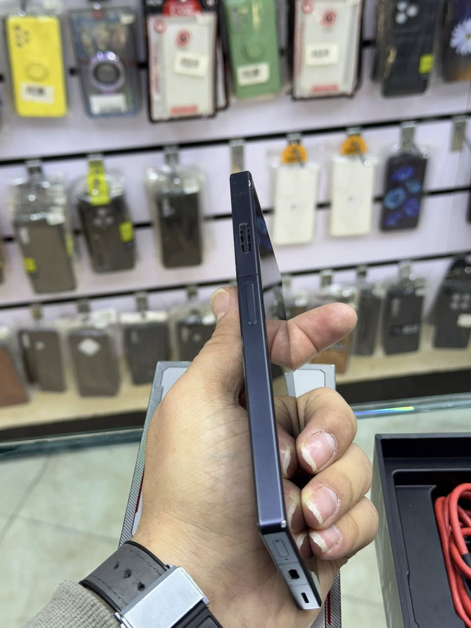 السلام علیکم …

ریدماجیک ٨ برو ،،ذاکرة ٥١٢ / رام ١٦ لون اسود شفاف
فقط عندی نقطە اسود معة شاشە مابی ای شي، کامل ملاحقات و بی ضمان ٣ ایام .

السعر:- ٣٨٠،٠٠٠ الف بی مجال 🔥🔥

——————————
خدمة توصيل متاحة في كل محافظة 🚕🚕🚕

*********** whats app حسین موبایلات
