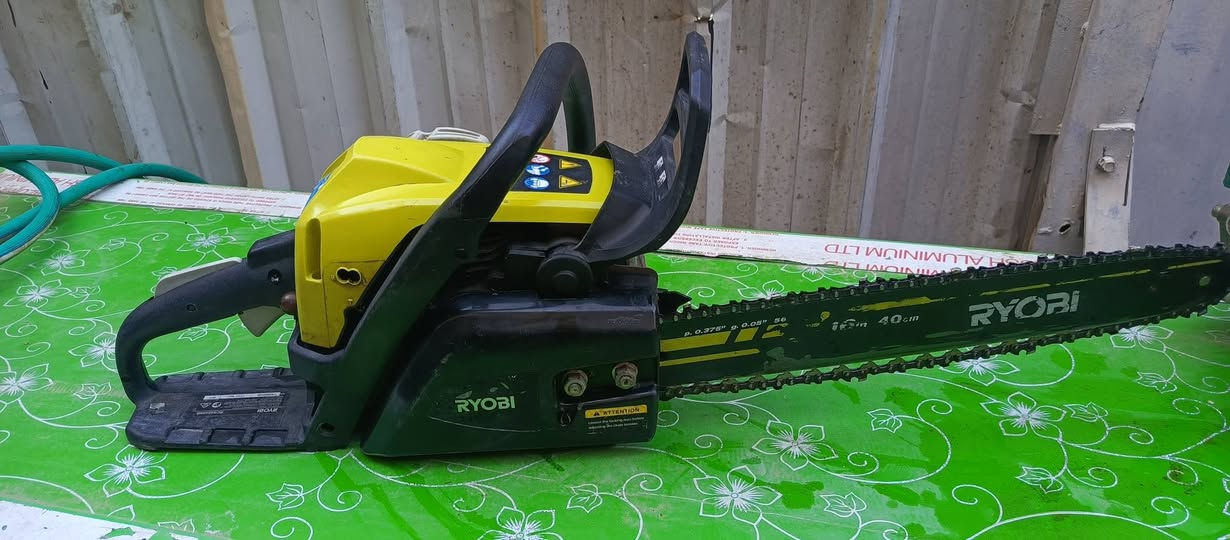 منشار خشب ايطالي يشتغل عل بانزين السعر ١٠٠ وبيه مجال


**إذا كنت صاحب هذا الإعلان وتريد حذفه لأي سبب، رجاءا أرسل رسالة إلى الدعم الفني**