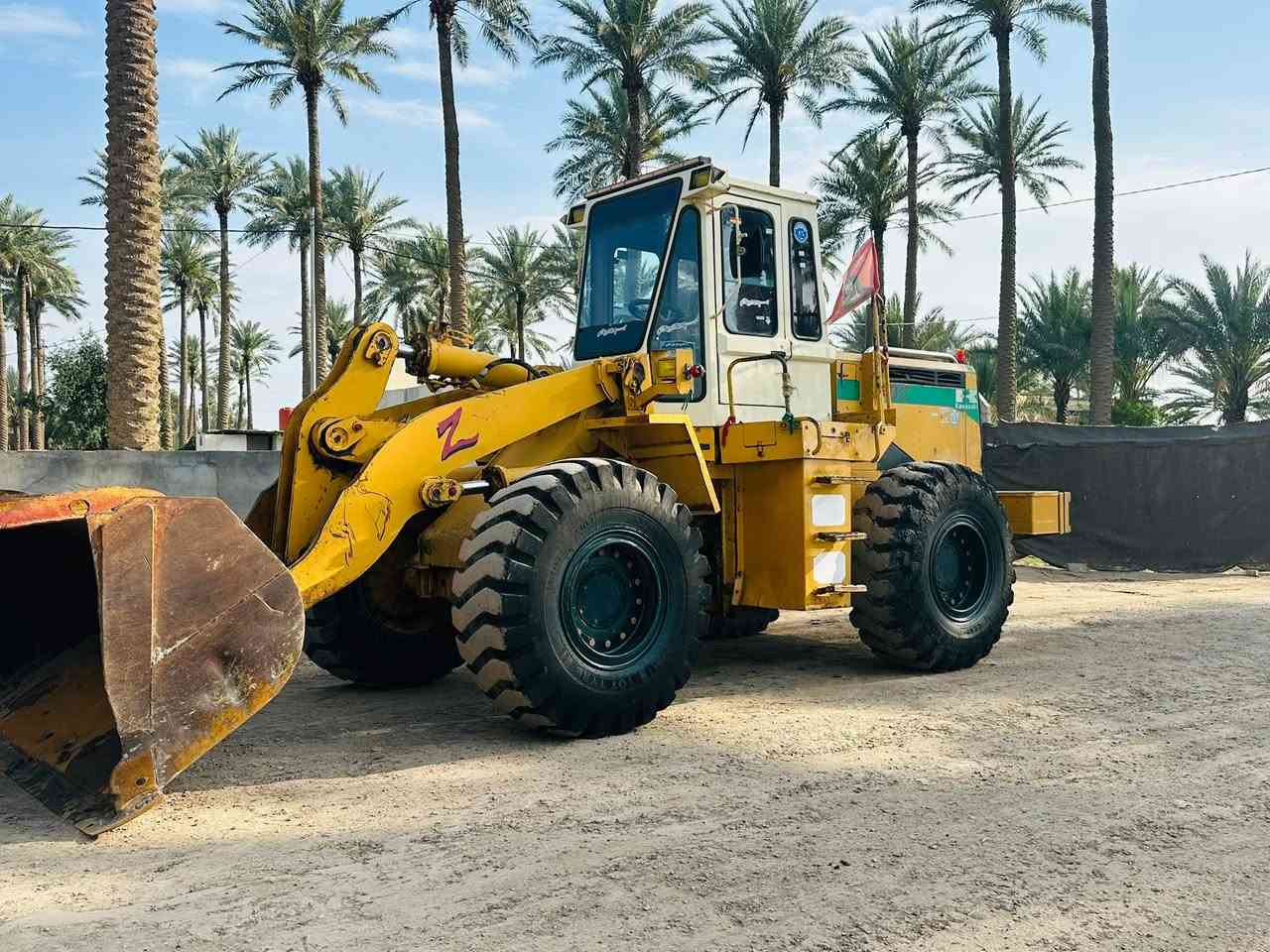 سلام عليكم لبيع شفل زت ثري موديل94اصل مكفول كير مكينه خير من الله دفع رفع مكينه ما ناقصه برغي مكينه لا تبخير ولا تنقيص رقم بابل لبيع ***********
