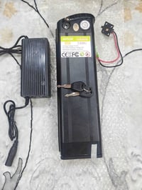 بطارية • ٣٨ فولت