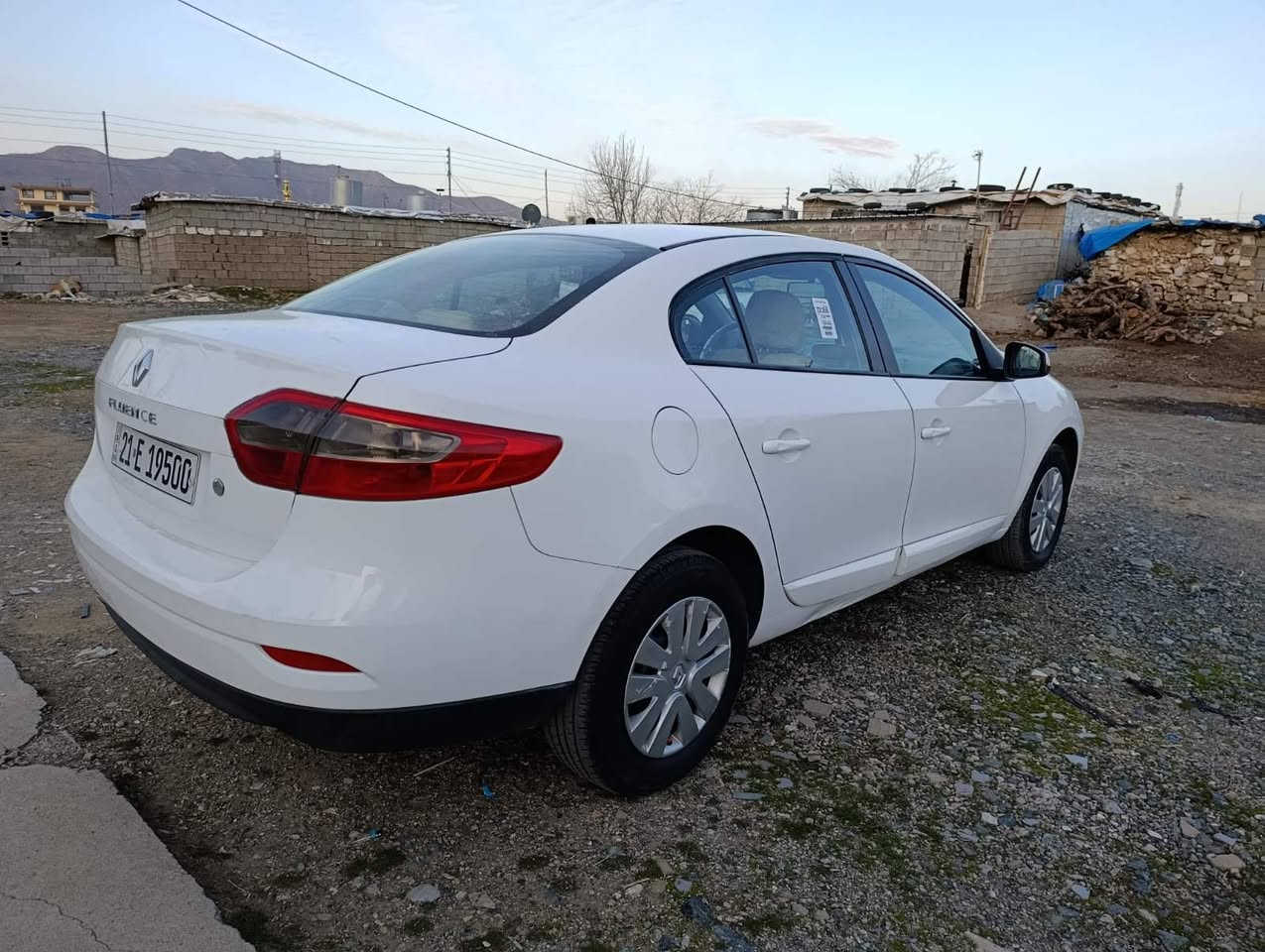 ڕینۆ مۆدێل2011 گێڕ و مەکینە بەشەرت نەکراوەتۆ گێڕ ئۆتۆماتیک سەنەوی و ڕەقەم تازەیە تا 2028 سپی بەفری سۆنەرم داناوە تەنها یەک چەمەلەخی دواوەی بۆیاخە بێ ناوگرتن چوار جام کارەبا ئاوێنە کارەبا ئاوێنەی ئیشارەت سویچ کۆنتڕۆڵ گەرم و ساردیش بەشەرت سەیارەکە ماڵی دۆستە نرخ 64گەڵا و کەمێک مەعامەلە
گۆڕینەوە دەکەم بە ڕەقەم
 ژمارەمۆبایل 
***********
*********** بنجوين, السليمانية
