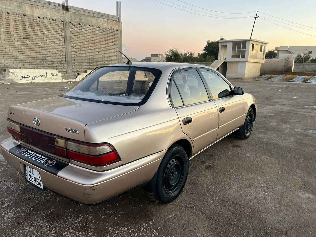 السلام عليكم متاح كورله 92 محور سياره كلش حلوه كهرباء شغاله كير محرك صدر  تبريد كله تمام رقم بغداد سنويه لل30 غرفه نضيفه حيل و كشرهة بعد احلا سعرهة 55 و بيهة مجال و ترهم مراوس وي بيكم موديل تسعينات كون فور ويل  مكاني سامراء *********** ما متواجد عل نت
