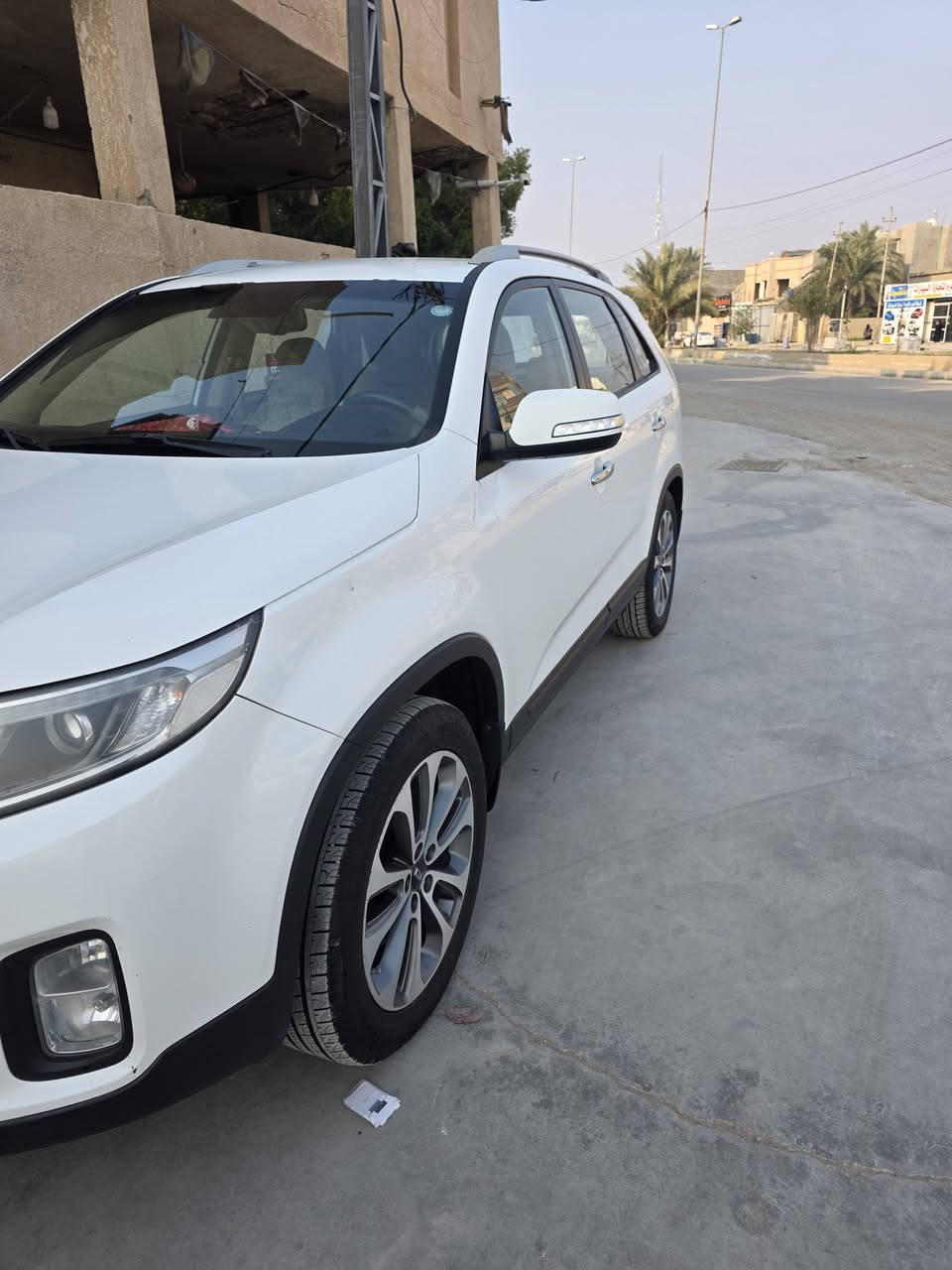 للبيع سورنتو 2015 خليجي فول موصفات ما عدة لفتحة لسيارة مكفولة ما عدة بارد موضح بالسونار محرك اربعة سلندر 

السعر 180 وبيهة مجال 

***********
