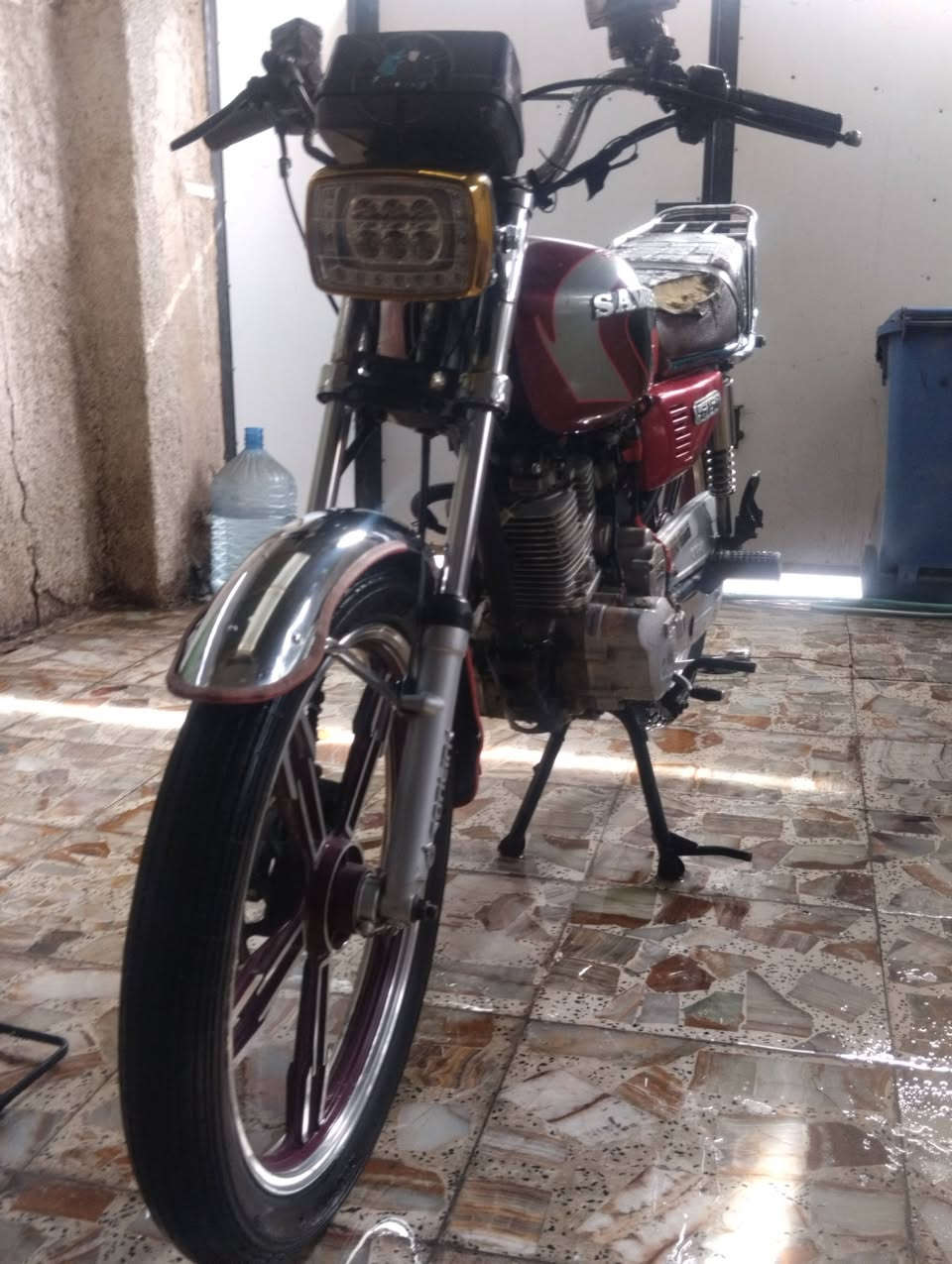 سلام عليكم ستيفان 5 كير دراجه خير من الله نقصها دشلي مال سلف فقط عارضه ب 350 بكاني العبيدي رقمي للتواصل واتساب 
***********
