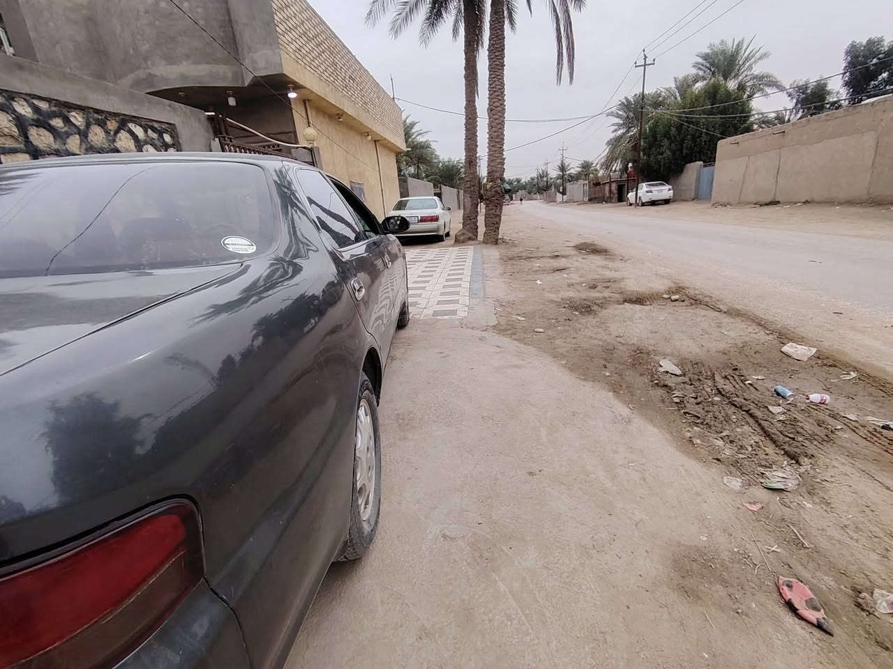 سلام  عليكم كرستا نفخ جديده وجاهزه رقم انكليزي مكفوله السياره من كلشي فقط طخه بسيطه بل جاملغ الخلفي تبريد تخم تاير مكينه ونجي كير حداديه تبريد كلشي جاهز بيها بيع او مراوس
*********** الكوفه
