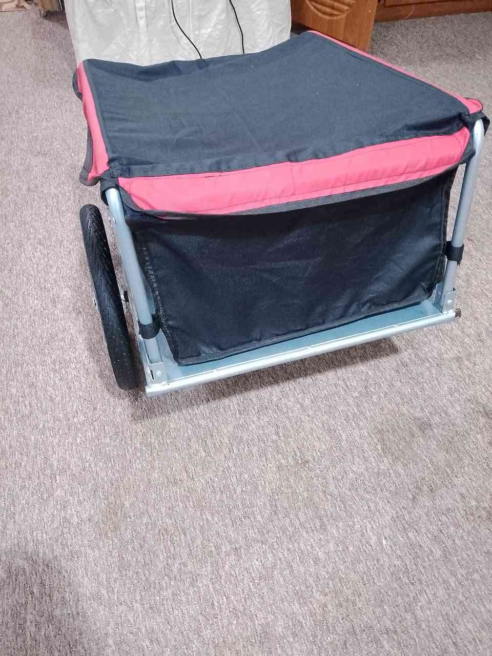 عربانه مال بايسكل نظيفه للبيع
ب 60 الف قفل 

مكاني مقابيل سجن حمدان المركزي

***********
