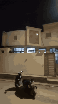 بيت ايجار • ٩٠م • الغدير خلف السفارة