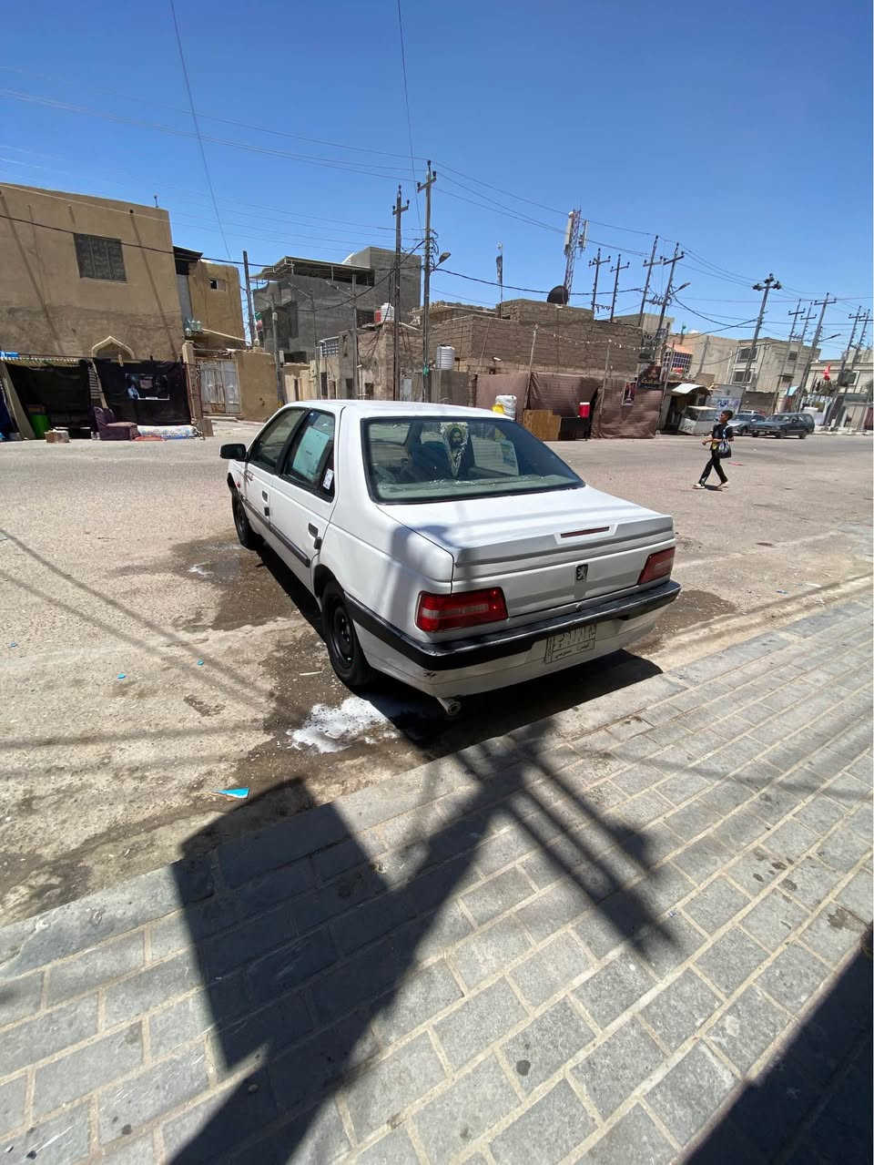 بيجو 405مكفوله من ضربه وتبديل مكينه وكير حداديه تخم تاير مكفولات تبريد ثلج تحويل ثاني يوم سنويه منتهيه دوخل جداد سياره جديده بيه صبق السعر 30بيه مجال مكاني بصره حي الحسين الرقم *********** البصرة, العراق
