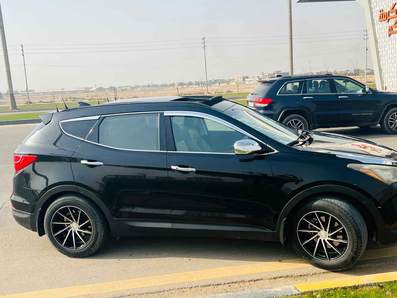 اسلام عليكم
سنتافي موديل16
فول موصفات1/1
كشنات كهربائي
بانوراما
جنطه كهربا
رادار أمامي وخلفي
عنوان بغداد تاجي
رقم***********
