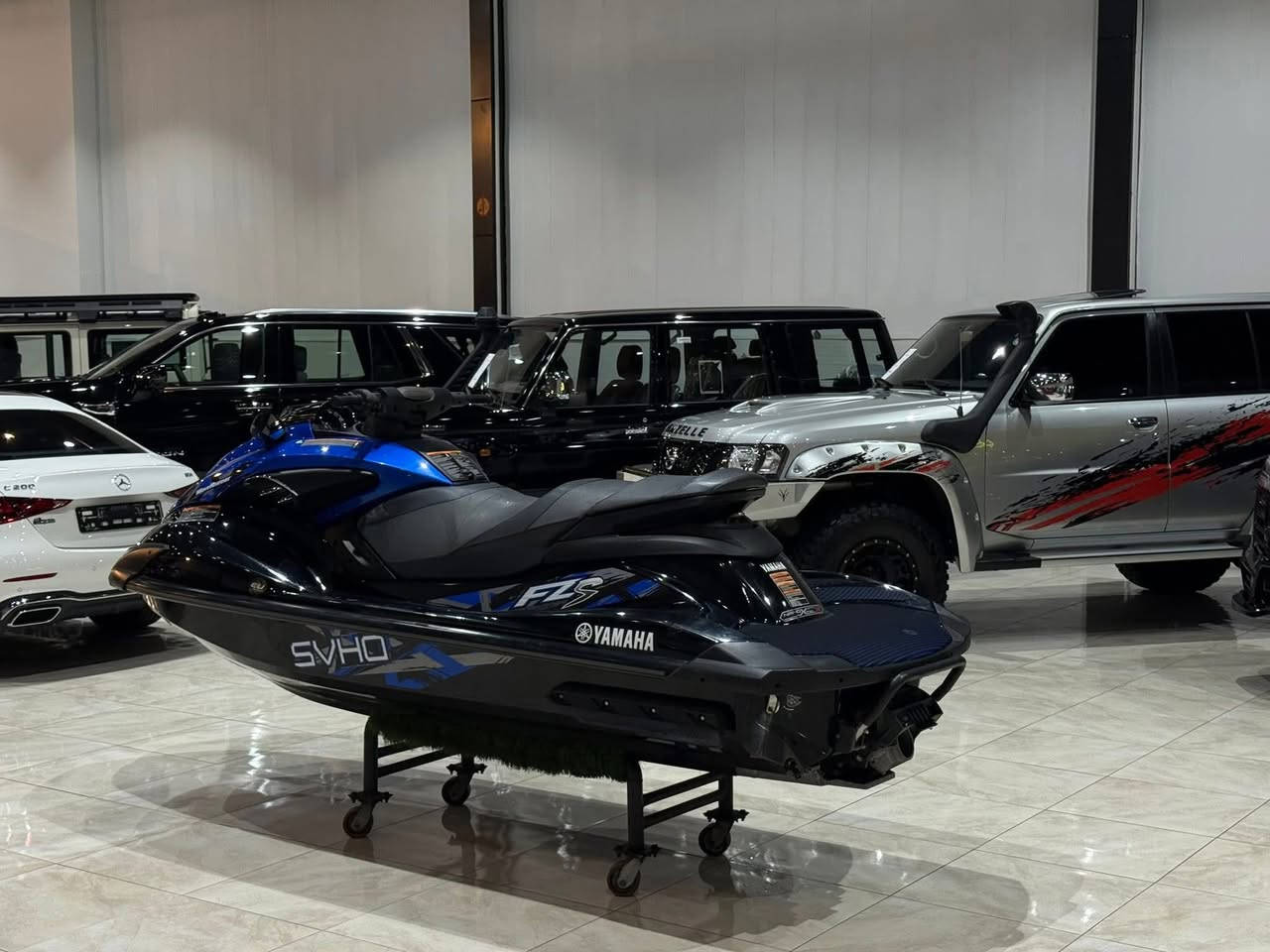 السلام عليكم
جيتسكي ياماها 1800 سوبر

FZS 

موديل 2015

جت نظيف جدا بدون كسر بدون صبغ

91 ساعه مشتغل⏰

شرط التراي وتفحص وين ماتريد

جت ویا عربانه 

💵💵السعر خاص💵💵

اي استفسار الاتصال

☎️0771 970 6707
